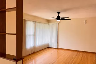 539 E 169th St, South Holland, IL 60473 - Photo 9