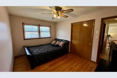 539 E 169th Street, South Holland, IL 60473 - Photo 17