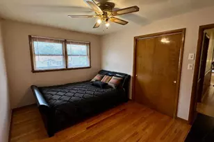 539 E 169th St, South Holland, IL 60473 - Photo 17