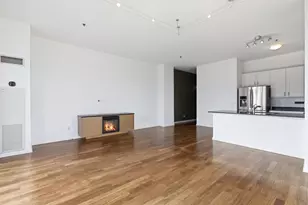 340 W Superior St, Chicago, IL 60654 - Photo 5