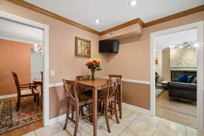 1716 Wildberry Drive #J, Glenview, IL 60025 - Photo 9