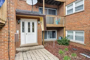 10747 S Harlem Ave, Worth, IL 60482 - Photo 3