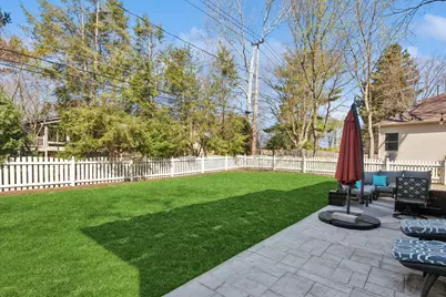 422 Logan Avenue, Geneva, IL 60134 - Photo 37