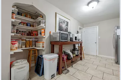 6825 S Rockwell Street, Chicago, IL 60629 - Photo 11