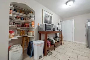 6825 S Rockwell St, Chicago, IL 60629 - Photo 11