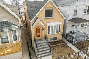 6825 S Rockwell St, Chicago, IL 60629 - Photo 1