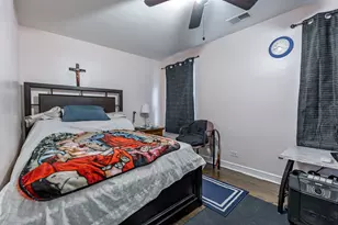 6825 S Rockwell St, Chicago, IL 60629 - Photo 29