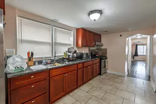 6825 S Rockwell St, Chicago, IL 60629 - Photo 23