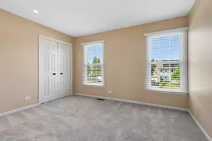 17325 W Westwind Dr, Gurnee, IL 60031 - Photo 21