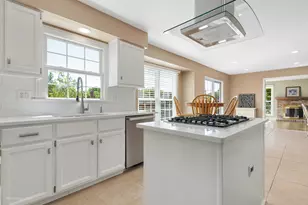 17325 W Westwind Dr, Gurnee, IL 60031 - Photo 5