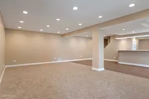 17325 W Westwind Dr, Gurnee, IL 60031 - Photo 31