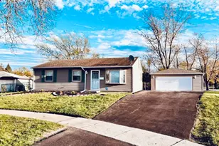 3617 Coventry Ct, Hazel Crest, IL 60429 - Photo 1