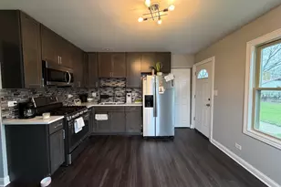 3617 Coventry Ct, Hazel Crest, IL 60429 - Photo 7