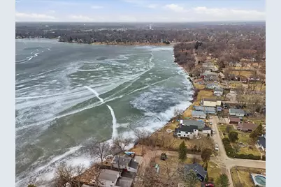 297 E Lakeview Avenue, Round Lake Beach, IL 60073 - Photo 51