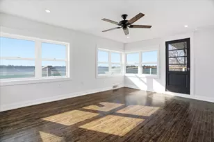 297 E Lakeview Ave, Round Lake Beach, IL 60073 - Photo 29