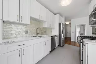 600 N Dearborn St, Chicago, IL 60654 - Photo 5