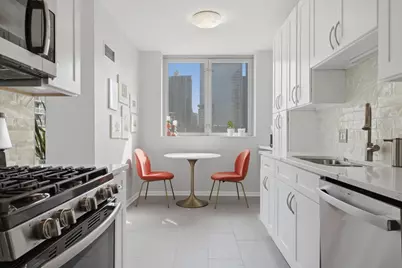 600 N Dearborn Street #1512, Chicago, IL 60654 - Photo 3