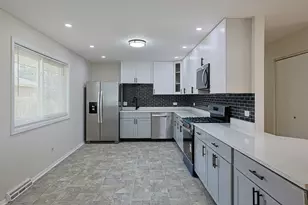 761 Marshall Dr, Des Plaines, IL 60016 - Photo 7