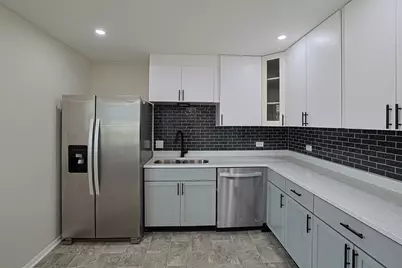 761 Marshall Drive, Des Plaines, IL 60016 - Photo 9