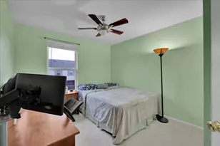404 Belvedere Ln, Aurora, IL 60502 - Photo 25