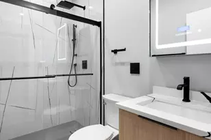 7726 N Eastlake Terrace, Chicago, IL 60626 - Photo 17