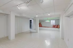 2104 Foxfield Rd, Saint Charles, IL 60174 - Photo 9