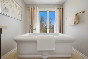 406 Woodley Woods, Winnetka, IL 60093 - Photo 23