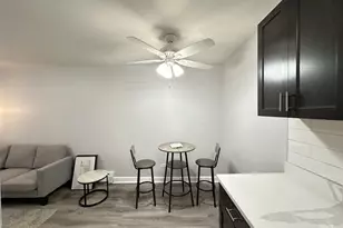 4612 N Beacon St, Chicago, IL 60640 - Photo 7