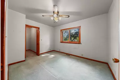 215 W Division Street, Coal City, IL 60416 - Photo 7