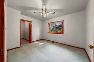 215 W Division St, Coal City, IL 60416 - Photo 7