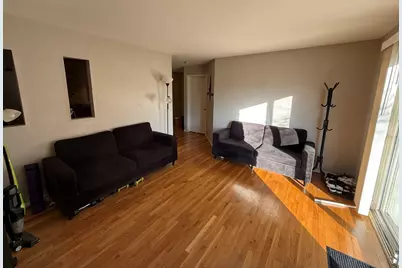 8936 Northshore Drive #104D, Des Plaines, IL 60016 - Photo 5