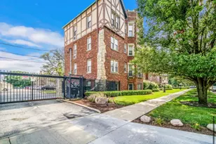 10913 S Longwood Dr, Chicago, IL 60643 - Photo 25