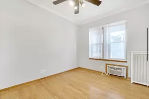 10913 S Longwood Dr, Chicago, IL 60643 - Photo 9