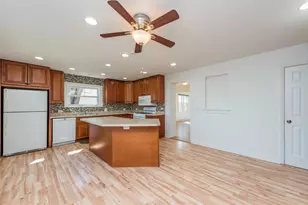 33771 N 2nd St, Grayslake, IL 60030 - Photo 15