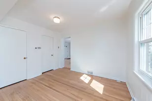 33771 N 2nd St, Grayslake, IL 60030 - Photo 11