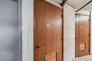 4500 W 93rd St, Oak Lawn, IL 60453 - Photo 13