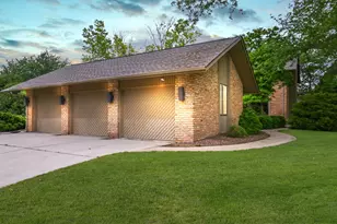 37 Pendleton Way, Bloomington, IL 61704 - Photo 101