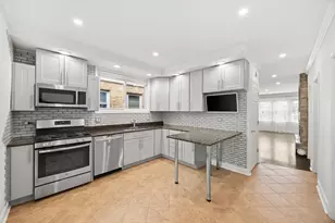 7845 W Cressett Dr, Elmwood Park, IL 60707 - Photo 7