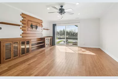 4704 Euclid Avenue #2D, Rolling Meadows, IL 60008 - Photo 3