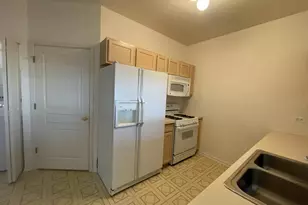 51 Arboretum Dr, Lombard, IL 60148 - Photo 5