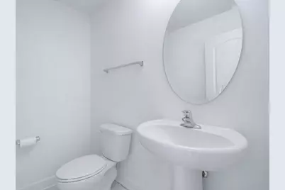 667 Hickory Street, Mundelein, IL 60060 - Photo 9