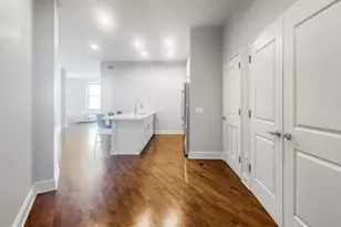 850 N Lake Shore Dr, Chicago, IL 60611 - Photo 7