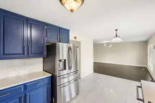 11742 Lighthouse Ln, Palos Heights, IL 60463 - Photo 13