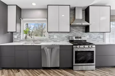 132 Harvey Avenue, Wood Dale, IL 60191 - Photo 7