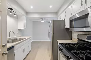 17525 S 71st Ct, Tinley Park, IL 60477 - Photo 7