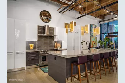 676 N Kingsbury Street #104, Chicago, IL 60654 - Photo 7