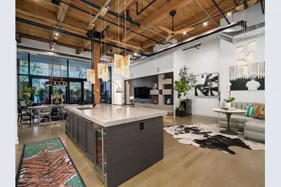 676 N Kingsbury Street #104, Chicago, IL 60654 - Photo 3