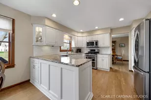 4N890 Chaffield Dr, Saint Charles, IL 60175 - Photo 15