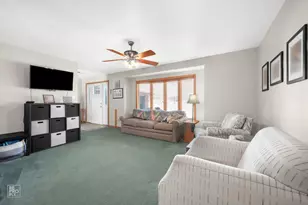 3235 192nd St, Lansing, IL 60438 - Photo 3