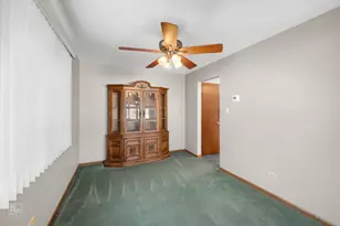 3235 192nd St, Lansing, IL 60438 - Photo 5